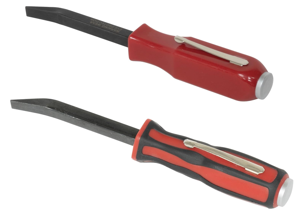 Lisle 1/4" Pocket Pry Bar: $6.74