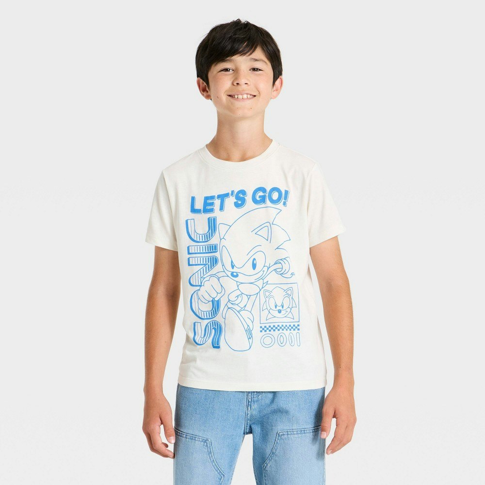 Boys' Sonic the Hedgehog Graphic T-Shirt: $8 Boys' Sonic the Hedgehog Graphic T-Shirt: $8