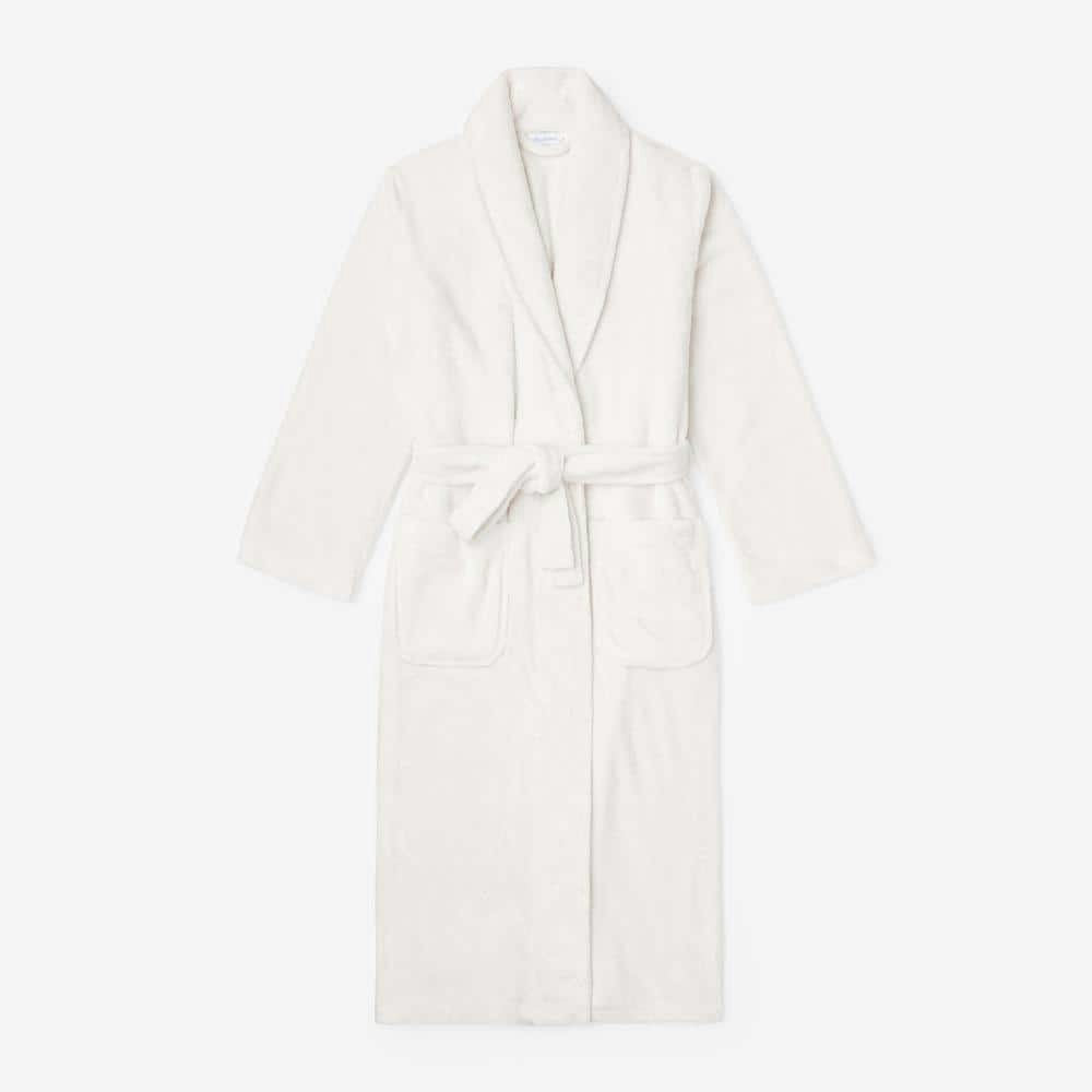 Women's Large Cream Plush Robe: $64 Women's Large Cream Plush Robe: $64