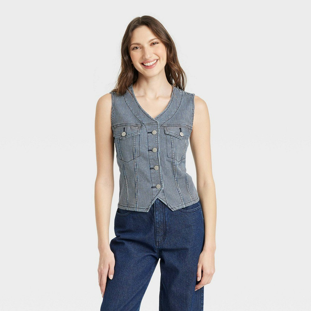 Universal Thread Women's V-Neck Denim Vest: $30