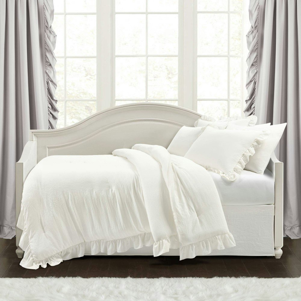 Lush Decor 6-Piece Reyna Daybed Cover Set: $99.99