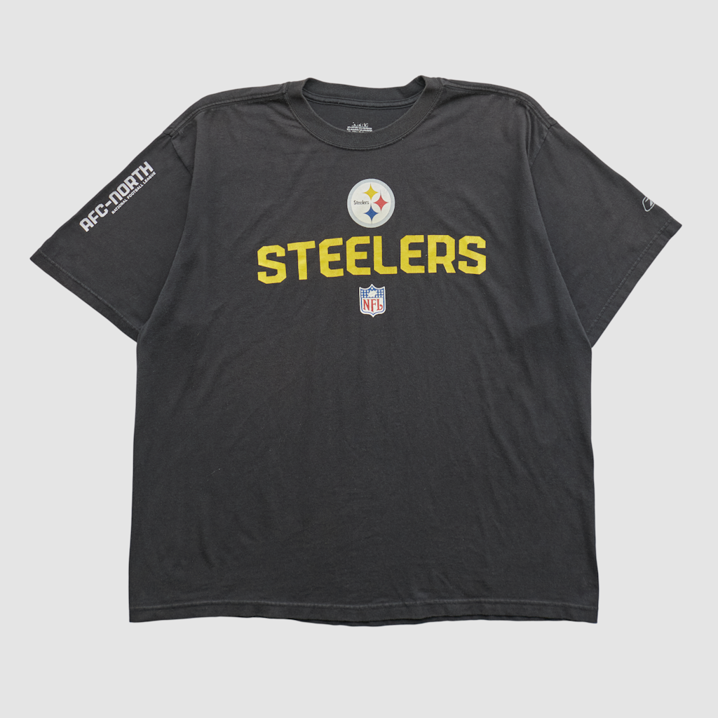 Fanatics Real Vintage Pittsburgh Steelers 2000s 2XL T-shirt: $39.99 Fanatics Real Vintage Pittsburgh Steelers 2000s 2XL T-shirt: $39.99