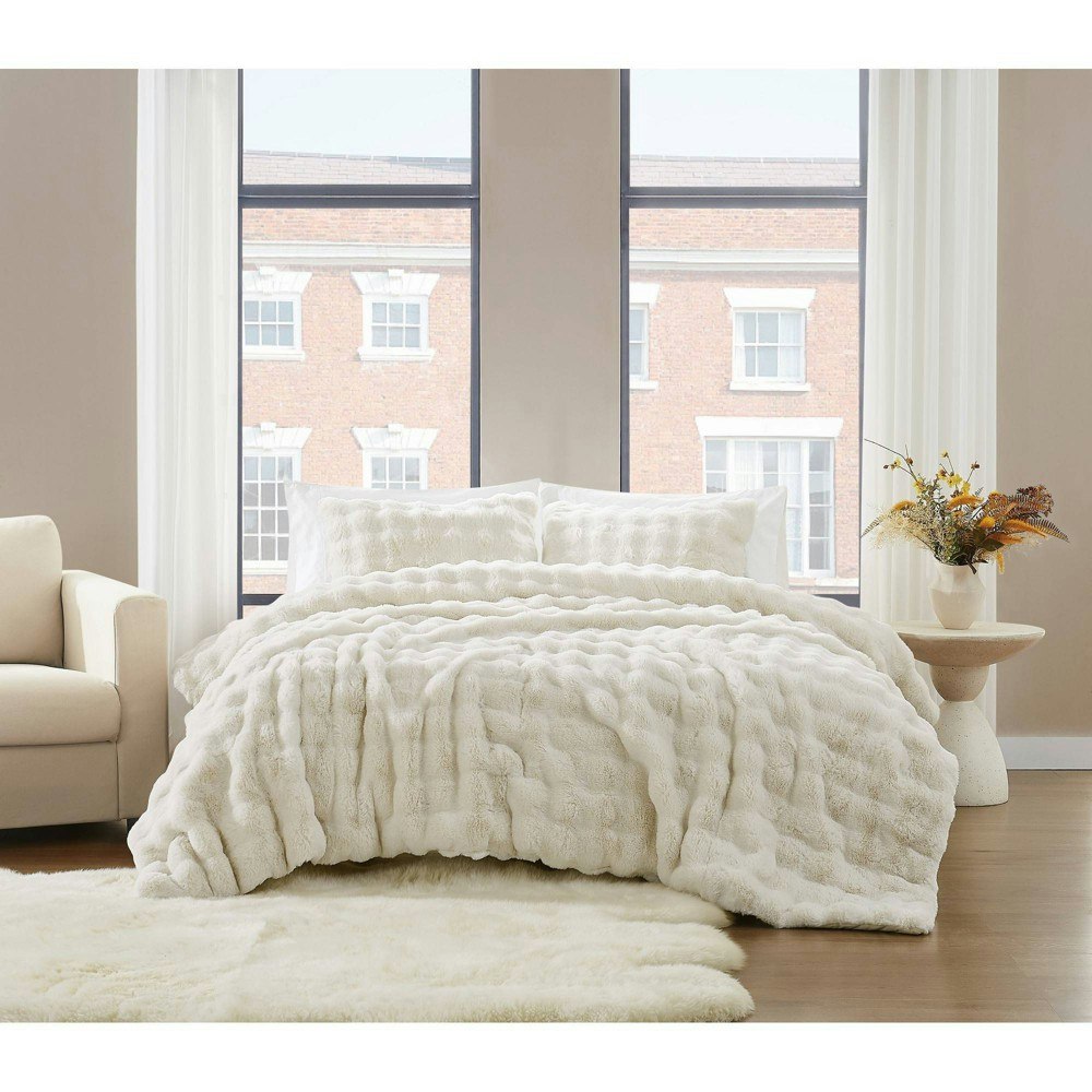 Brooklyn Loom Twin/Twin XL Faux Fur Comforter Set: $164.99