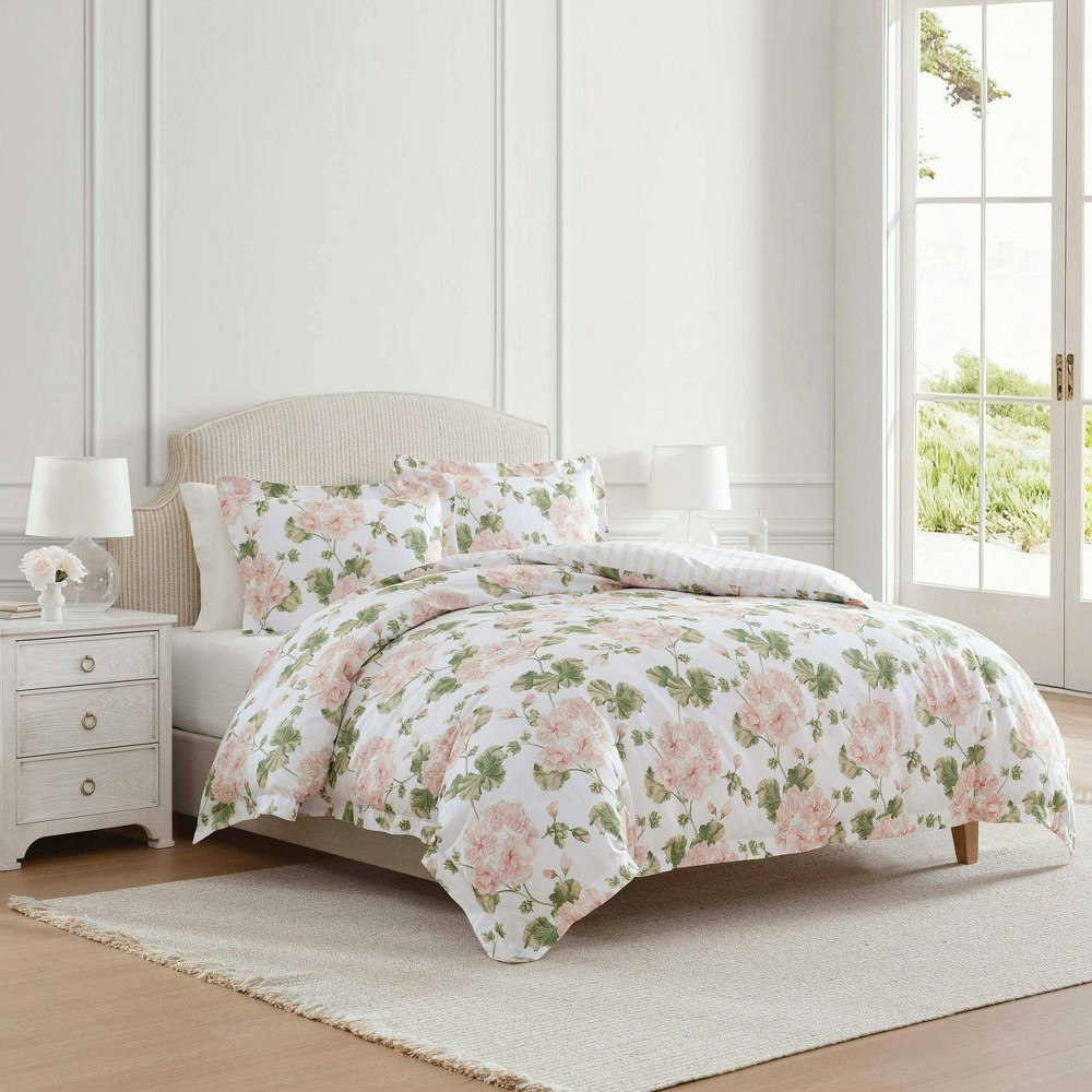 Martha Stewart King Geranium Bloom Duvet Set: $129.99 Martha Stewart King Geranium Bloom Duvet Set: $129.99