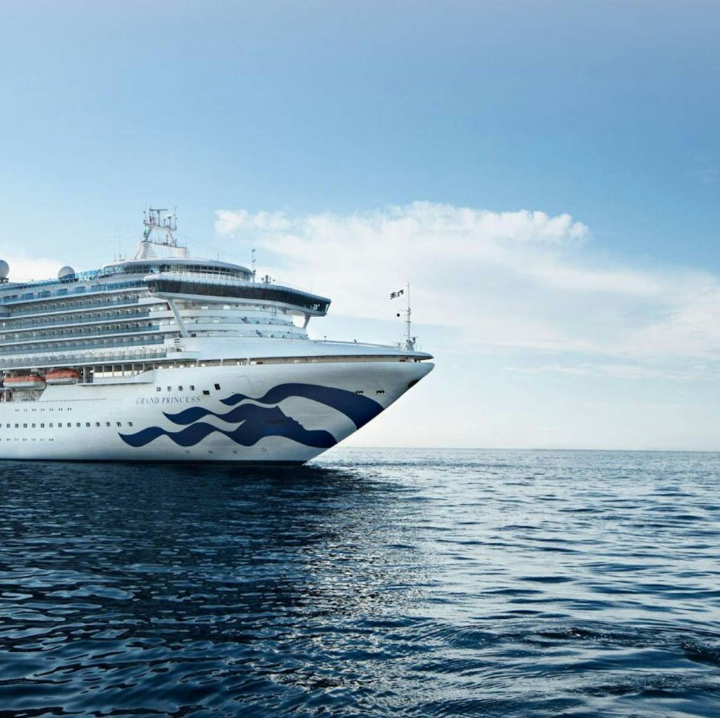24-Night Australia & New Zealand Cruise, Rail, Hotel, and Flight Vacation: From $11,998 for 2 24-Night Australia & New Zealand Cruise, Rail, Hotel, and Flight Vacation: From $11,998 for 2