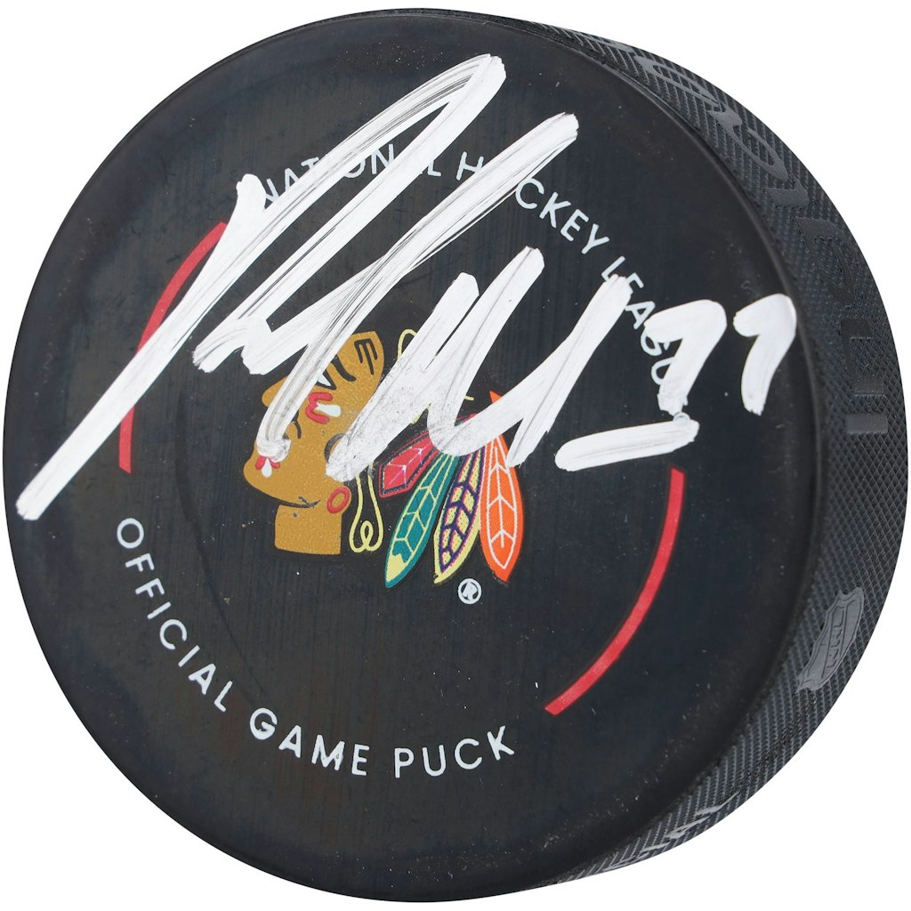 Pat Maroon Autographed Chicago Blackhawks Game Puck: $89.99