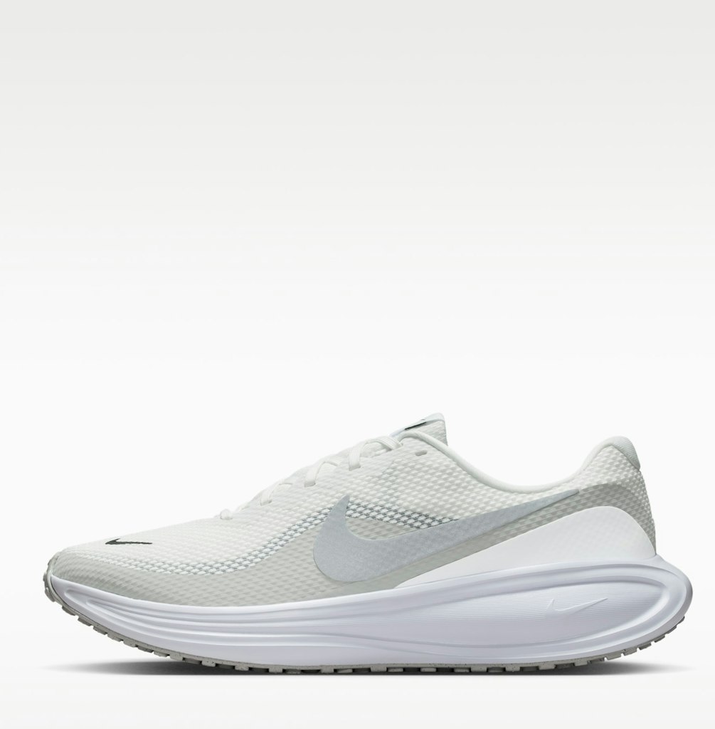 Nike Men's Revolution 8 Shoes: $46