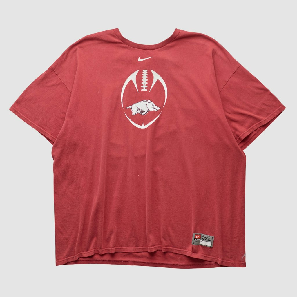 Arkansas Razorbacks Nike 2000s T-shirt: $29.99 Arkansas Razorbacks Nike 2000s T-shirt: $29.99