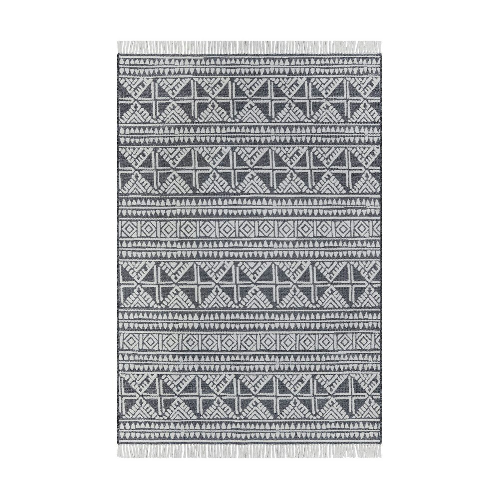 Threshold 6' x 9' Outdoor Rug: $120 Threshold 6' x 9' Outdoor Rug: $120