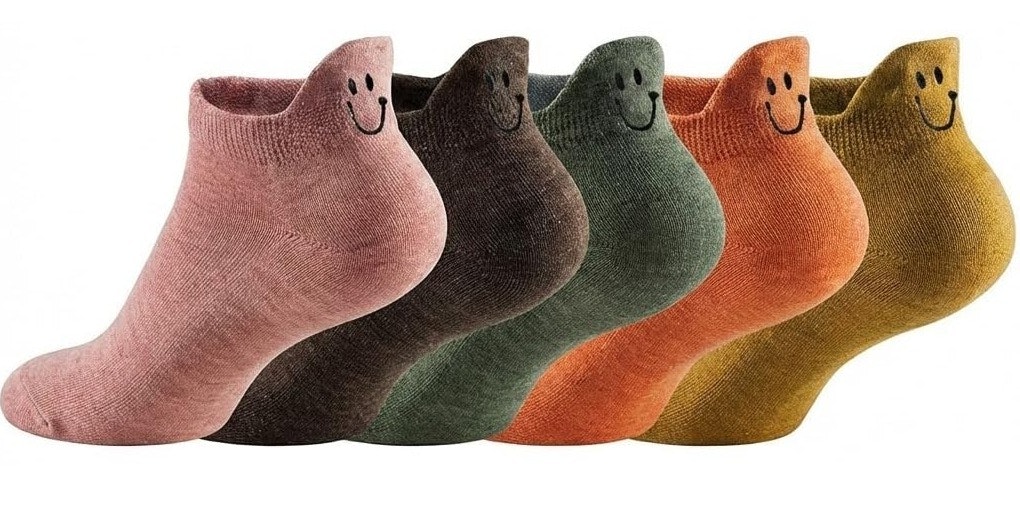 Women's Smiley Face Ankle Socks 5-Pack: $2.42 Women's Smiley Face Ankle Socks 5-Pack: $2.42