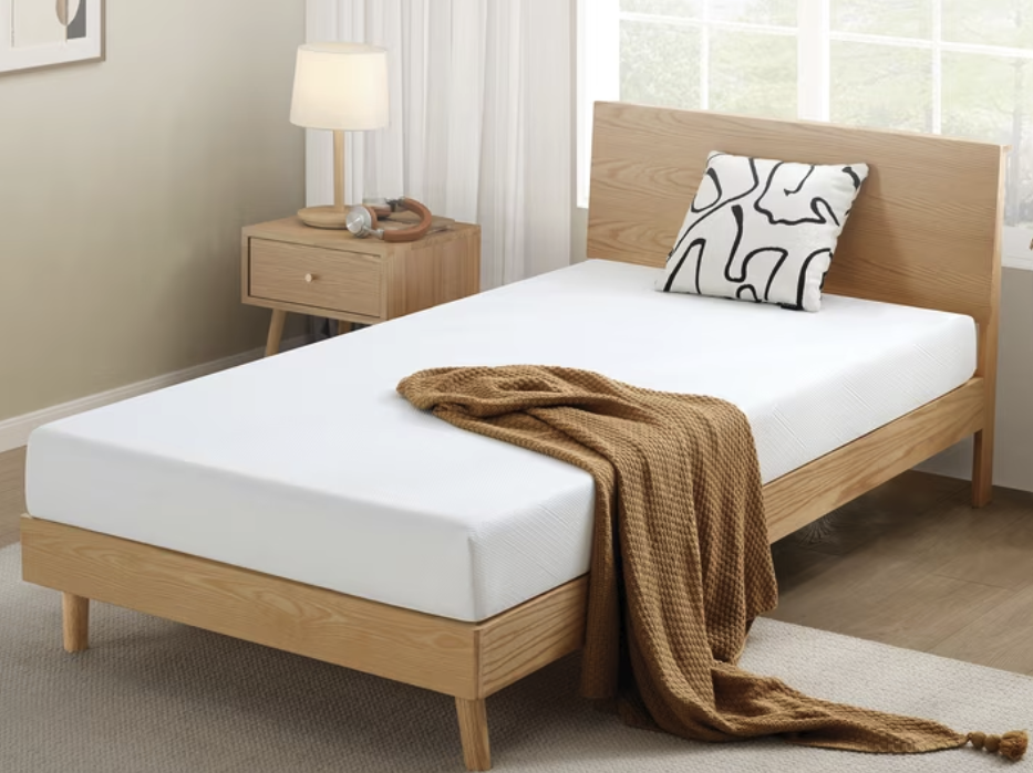 Z-HOM 6" Gel Memory Foam Twin Mattress in a Box: $69.99