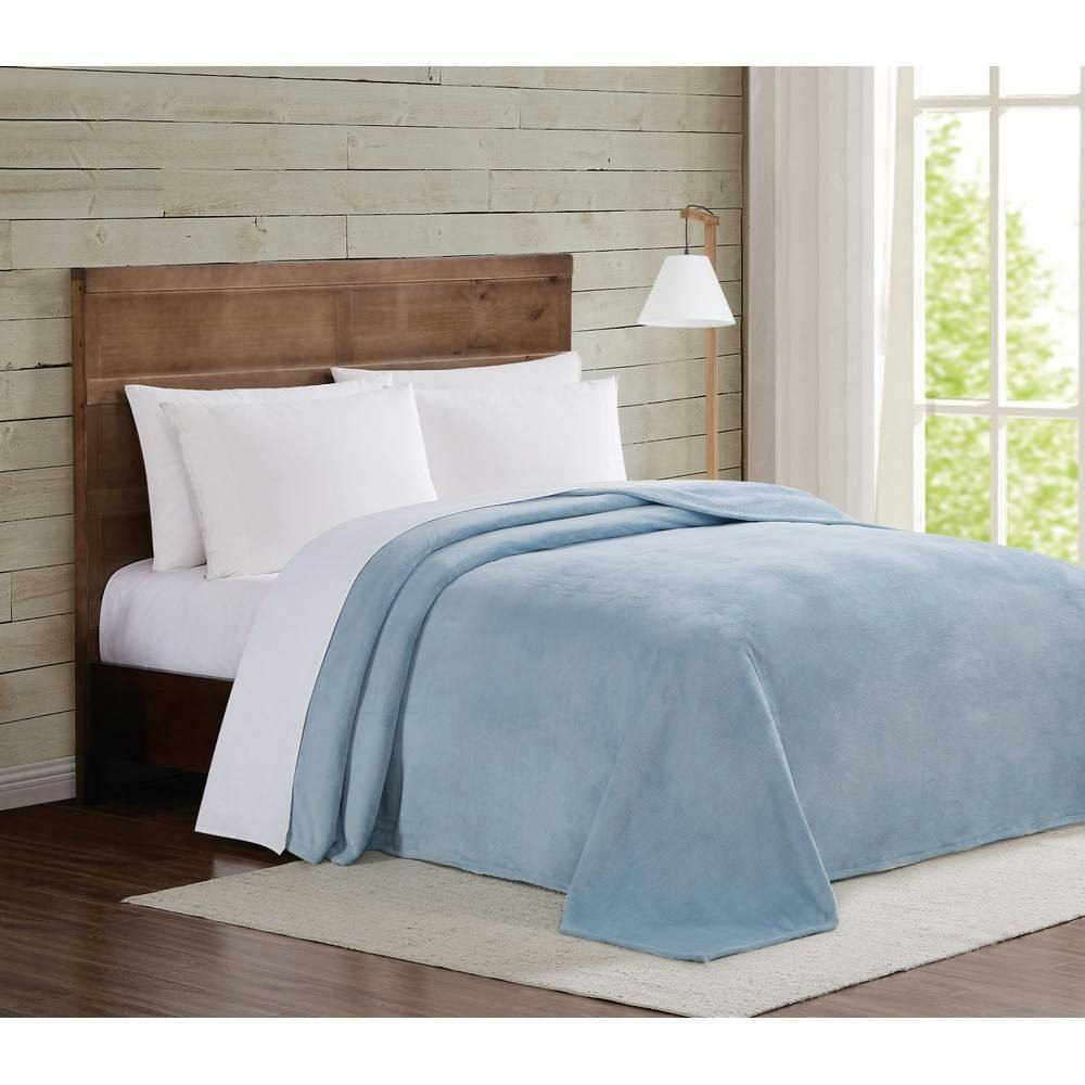 Truly Soft Full/Queen Velvet Plush Blanket: $31.49