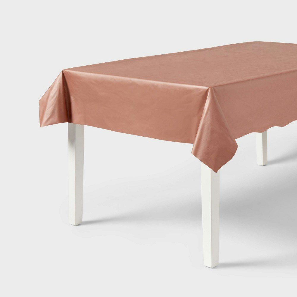 Spritz Disposable Chrome Table Cover: $3.50 Spritz Disposable Chrome Table Cover: $3.50