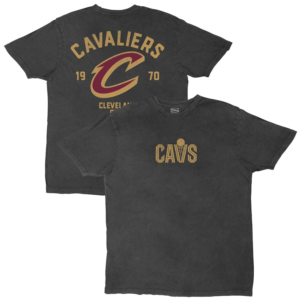 Cleveland Cavaliers Vintage Oversized T-Shirt: $37.49
