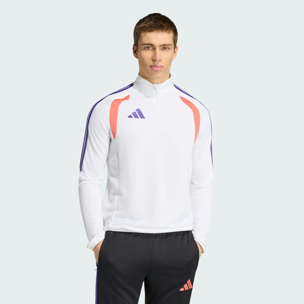 Tiro26 League Training Top: $55 Tiro26 League Training Top: $55
