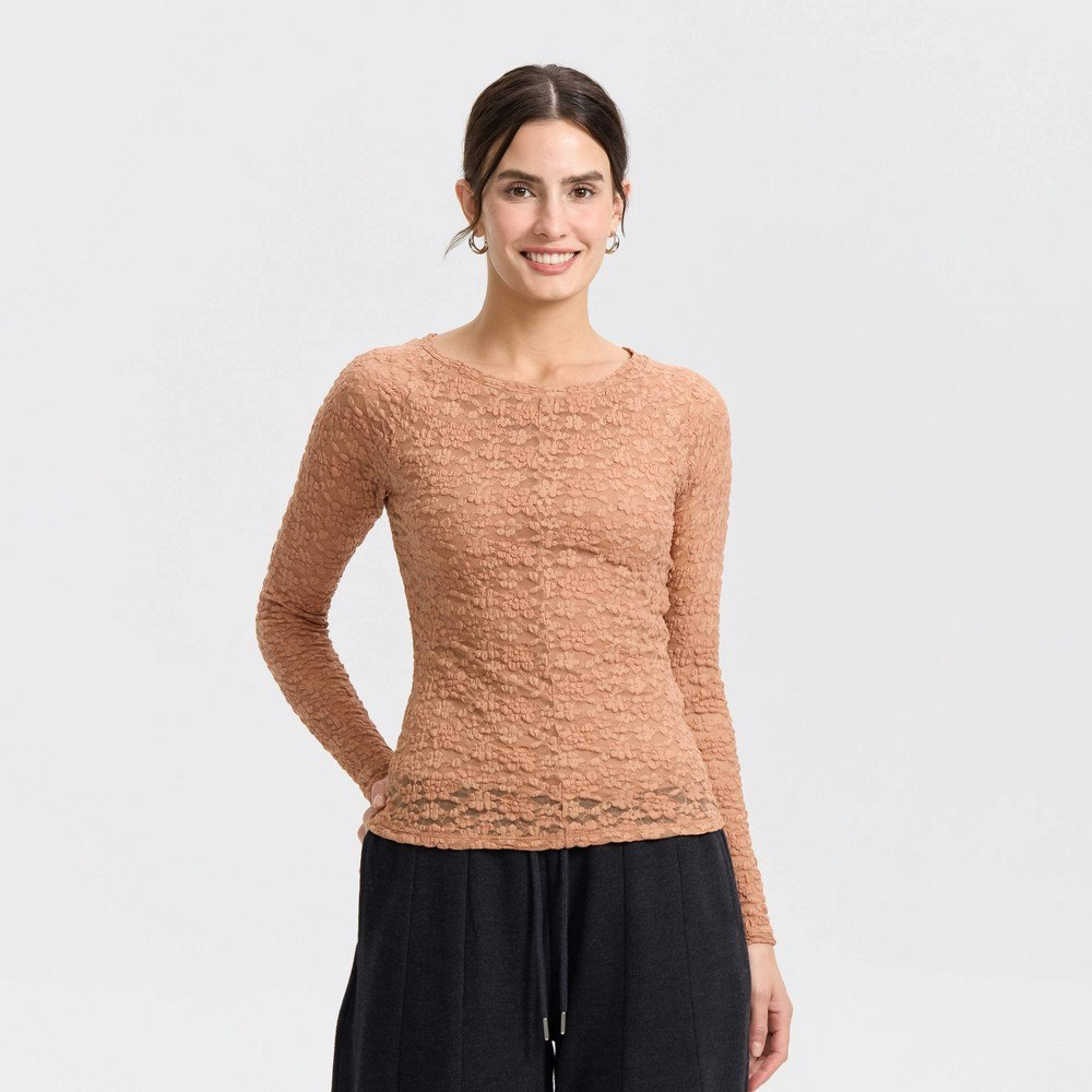 Universal Thread Women's Lined Lace Top: $25 Universal Thread Women's Lined Lace Top: $25