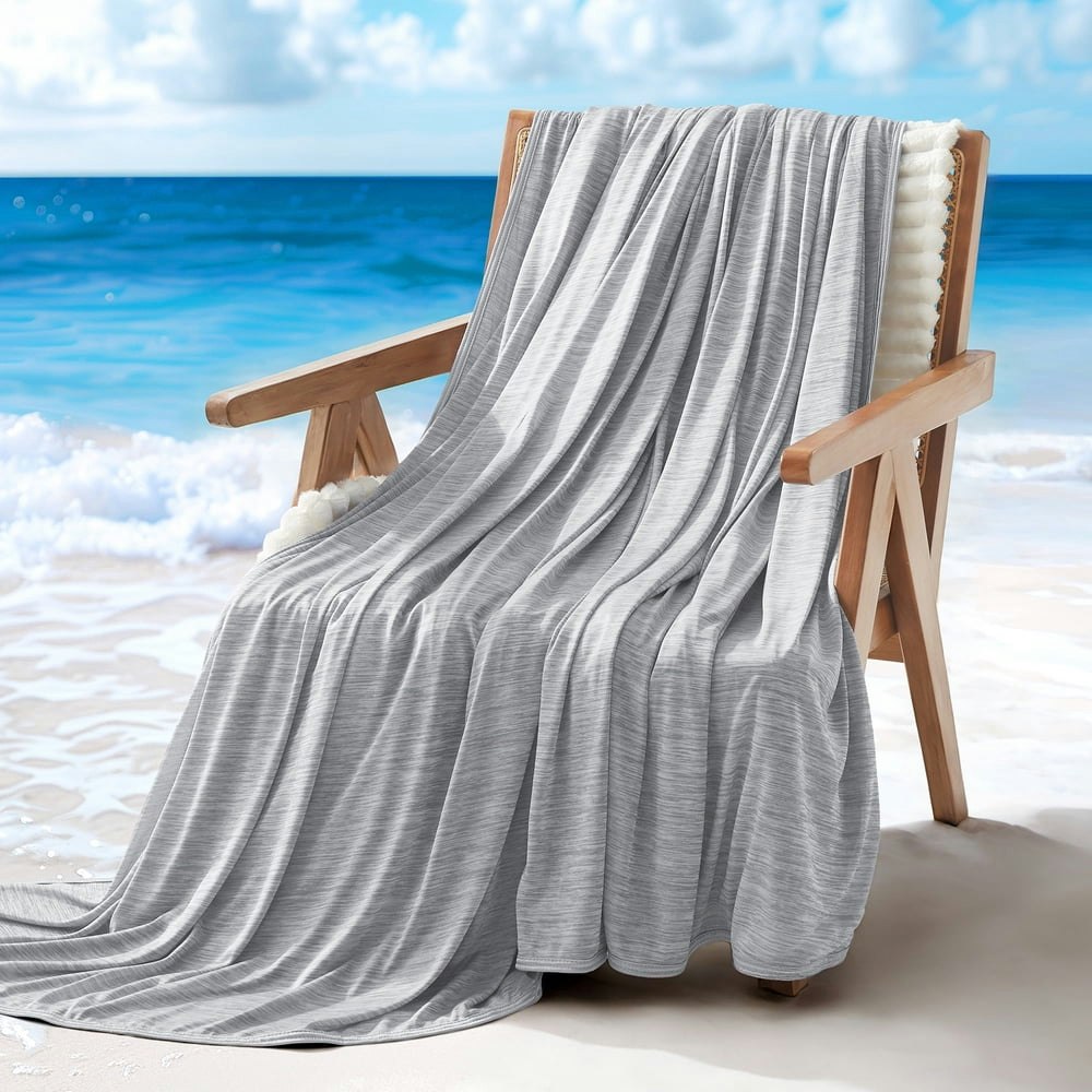 Sleep Zone 90" x 90" Nanotex Cooling Queen Blanket: $26.99
