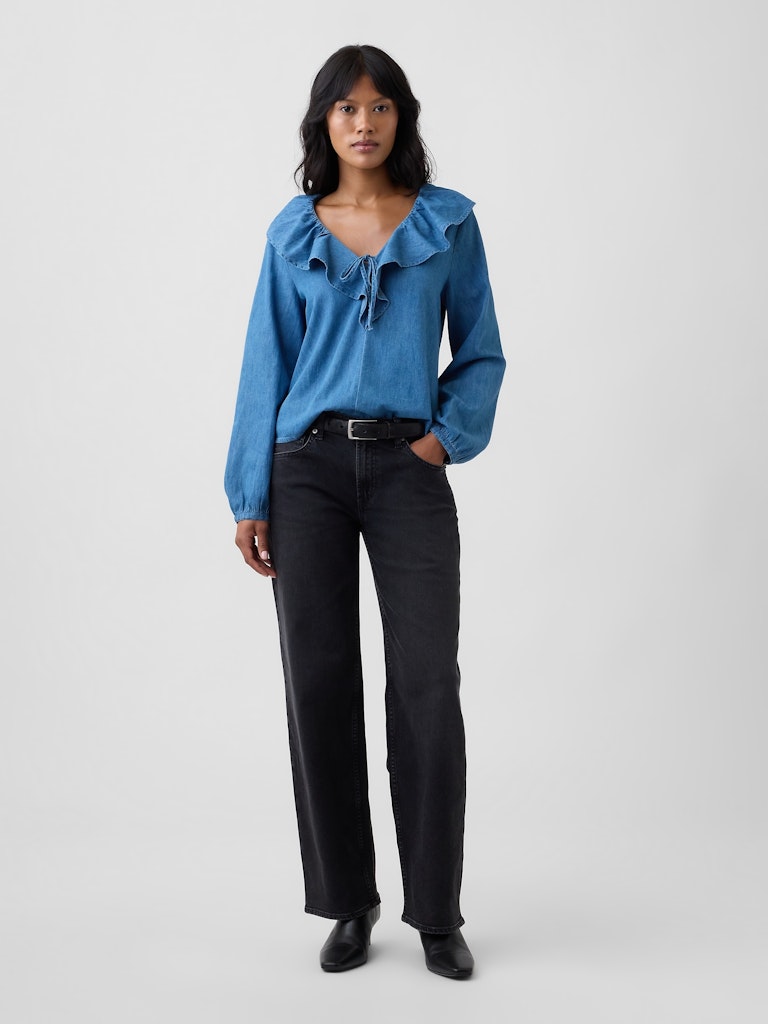 Low Rise '90s Loose Jeans: $47.99