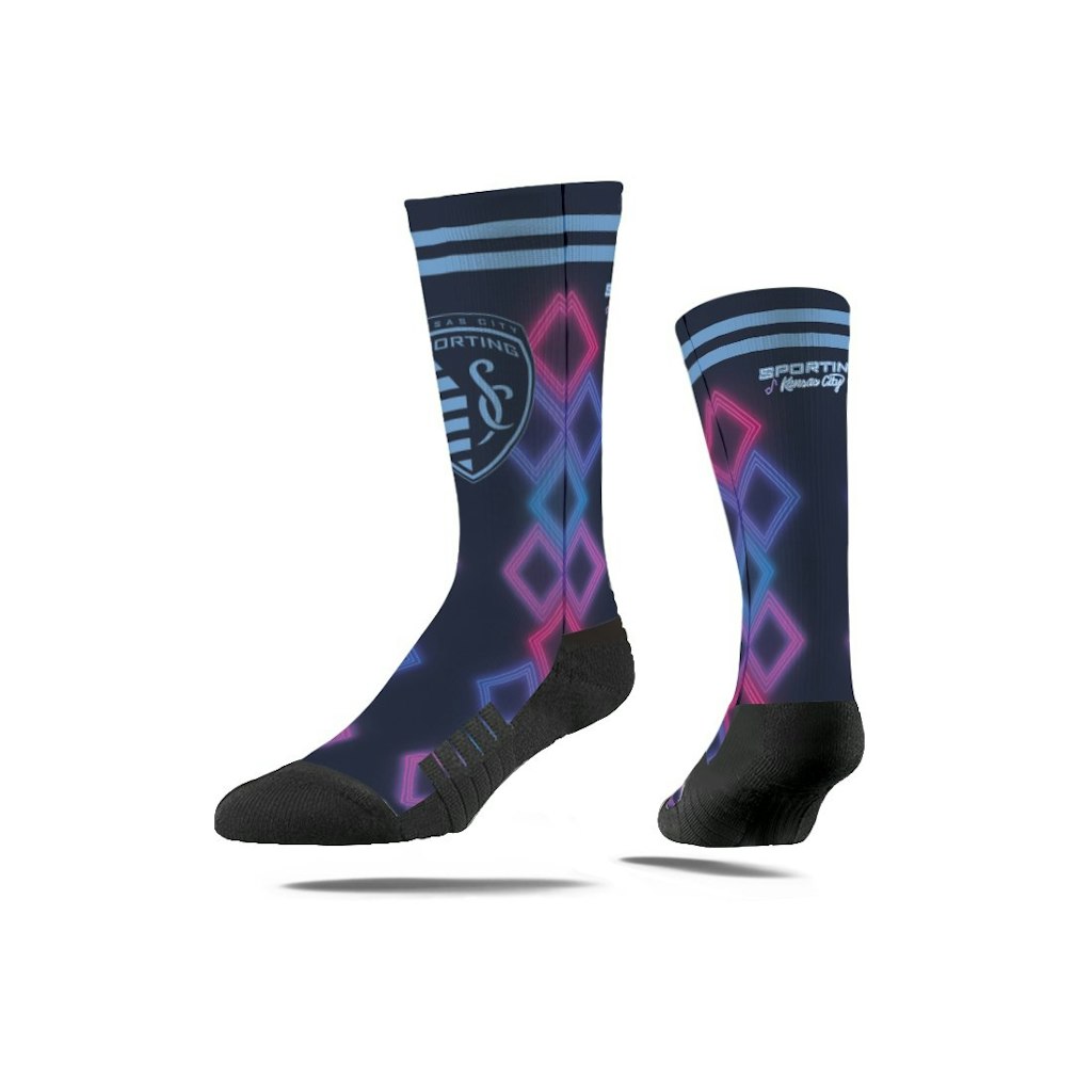 Strideline Sporting Kansas City Premium Crew Socks: $19.99