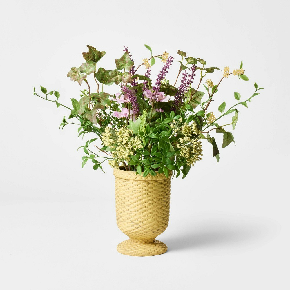 Floral Mixed Arrangement: $20