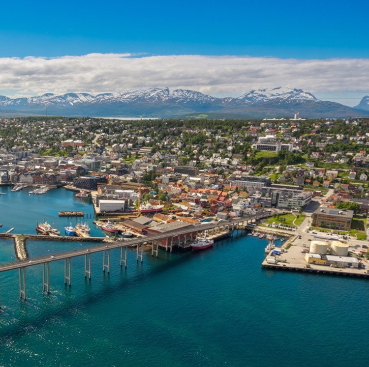 Holland America 14-Night Arctic Circle and Northern Lights Cruise: From $4,598 for 2