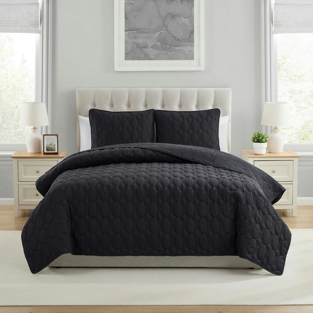VCNY 3-Piece King Circle Pinsonic Quilt Set: $40.49