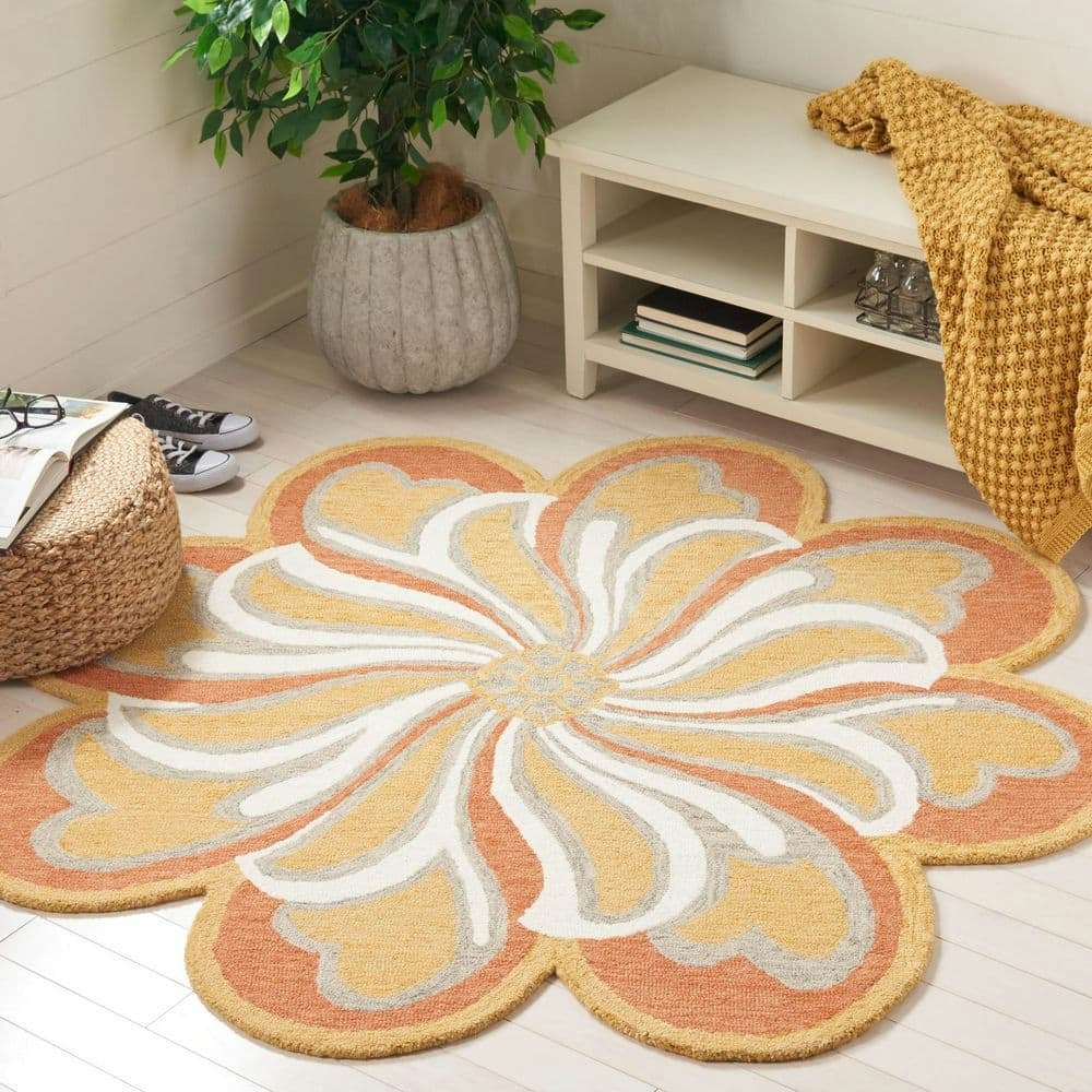 5-Foot Round Floral Area Rug: $132 5-Foot Round Floral Area Rug: $132