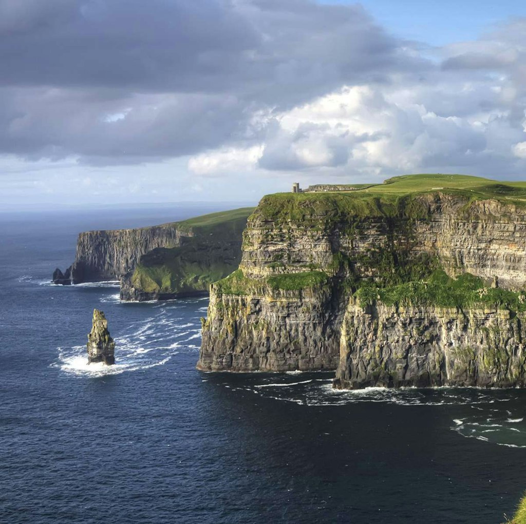 6-Night Ireland Hotel & Guided Tour Vacation: From $2,478 for 2 6-Night Ireland Hotel & Guided Tour Vacation: From $2,478 for 2