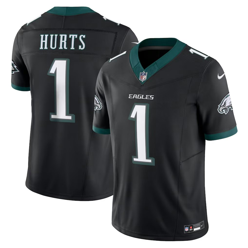 Nike Deals at Fanatics: Up to 50% off