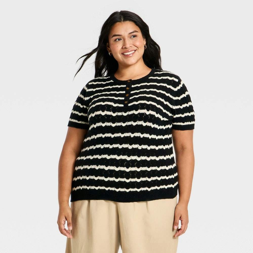 Universal Thread Women's Short Sleeve Heirloom Henley Pullover Sweater: $25