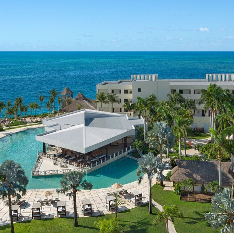4-Night Riviera Maya All-Inclusive Flight and Resort Vacation: From $1,018 for 2 4-Night Riviera Maya All-Inclusive Flight and Resort Vacation: From $1,018 for 2