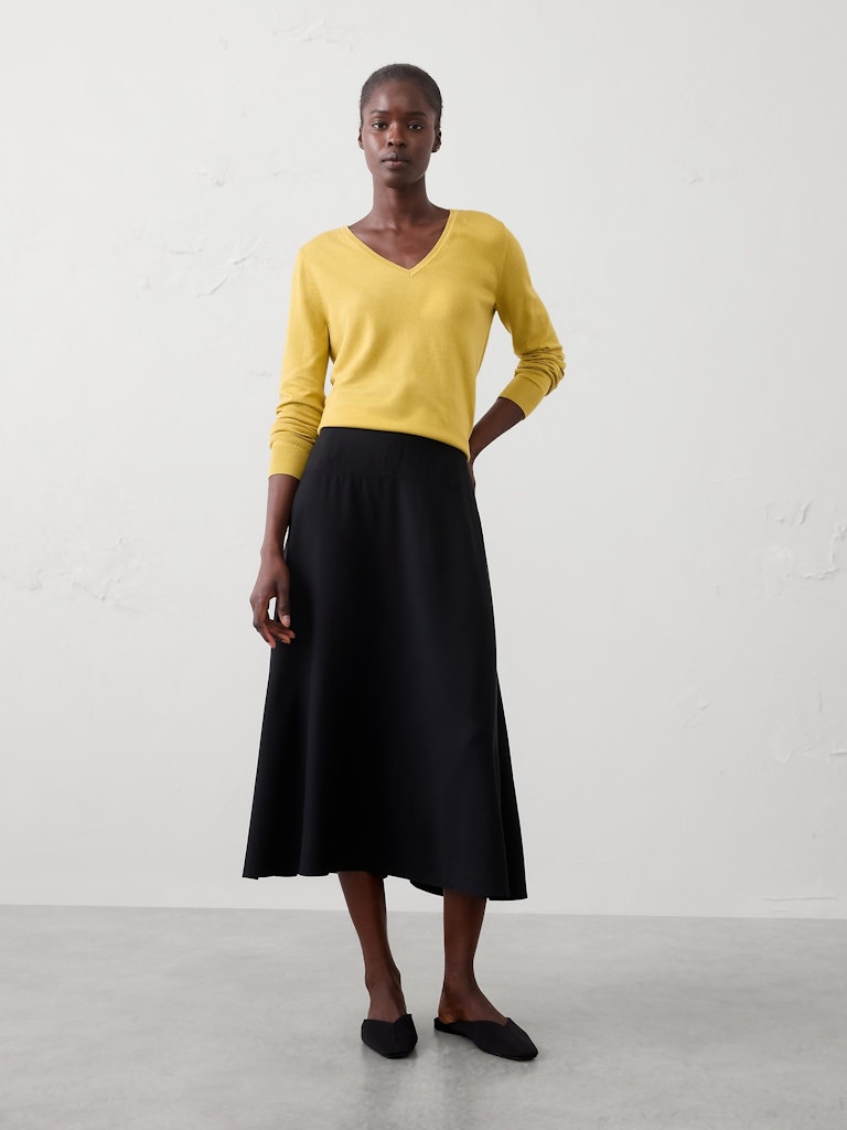 Curved Seamed-Waist Midi Skirt: $50