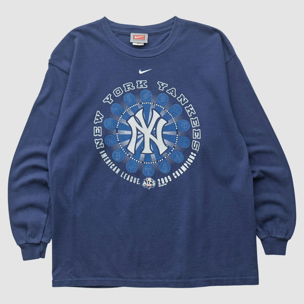 New York Yankees Nike 2009 Youth XL Long Sleeve T-shirt: $39.99 New York Yankees Nike 2009 Youth XL Long Sleeve T-shirt: $39.99