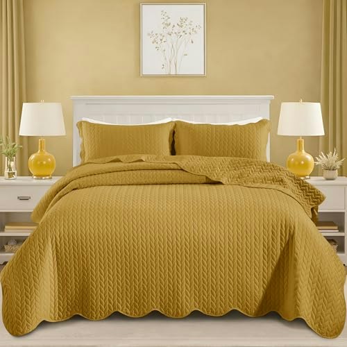 Imperial Rooms Twin Leaf Trellis Quilt Set: $25.49 Imperial Rooms Twin Leaf Trellis Quilt Set: $25.49