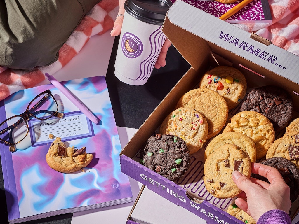 Insomnia Cookies 6-Pack for Class of 2030 Freshmen: Free Insomnia Cookies 6-Pack for Class of 2030 Freshmen: Free