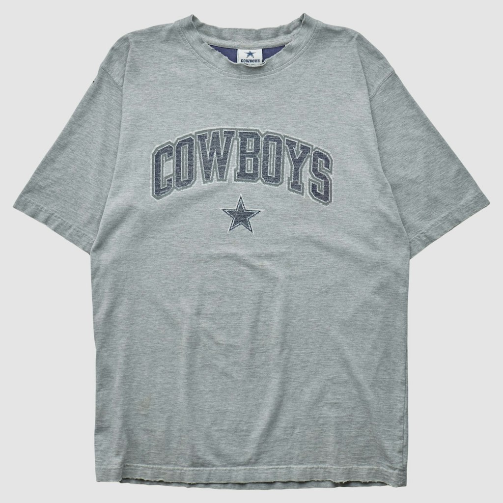 Dallas Cowboys Vintage 2000s T-Shirt: $34.99