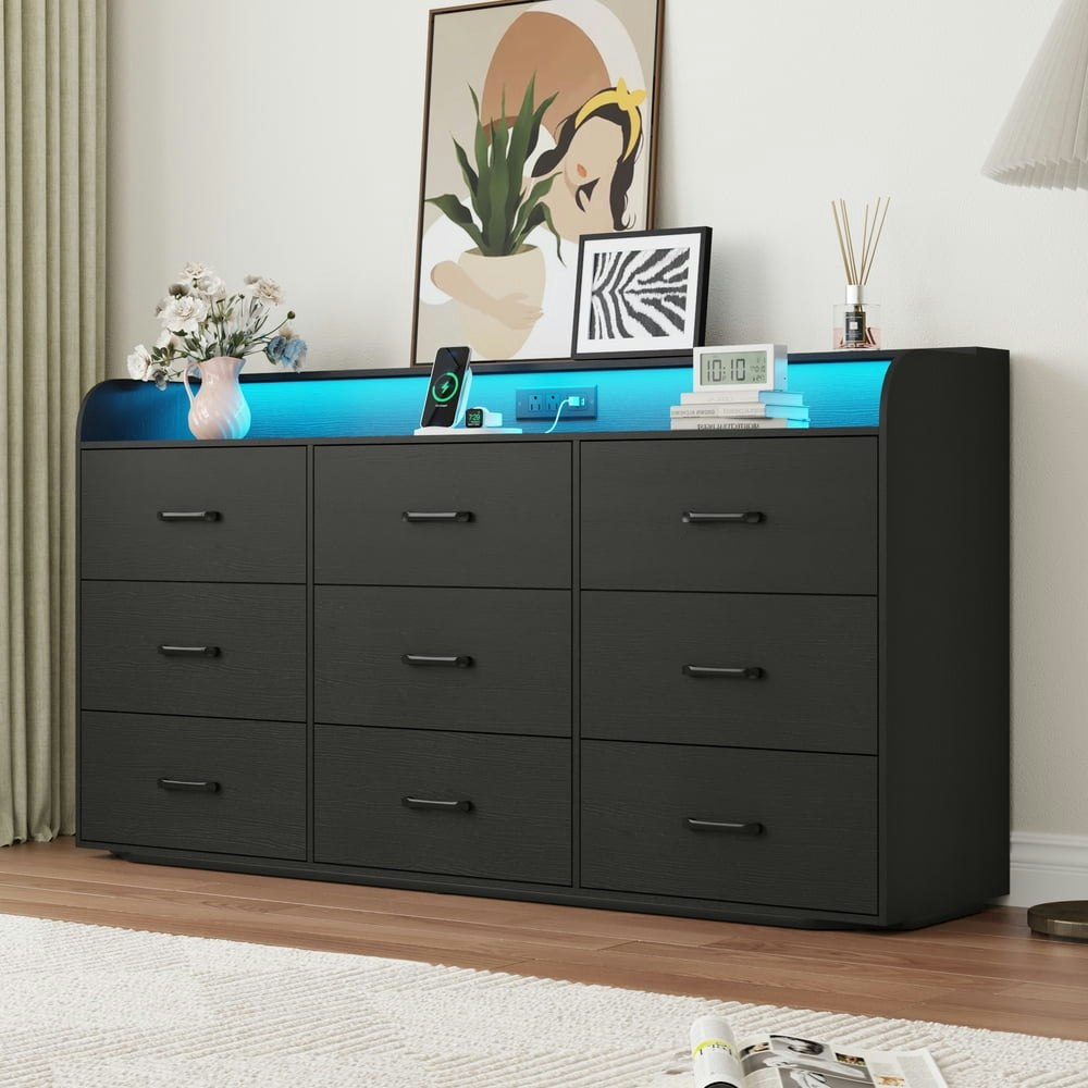 9-Drawer Bedroom Dresser: $149.99