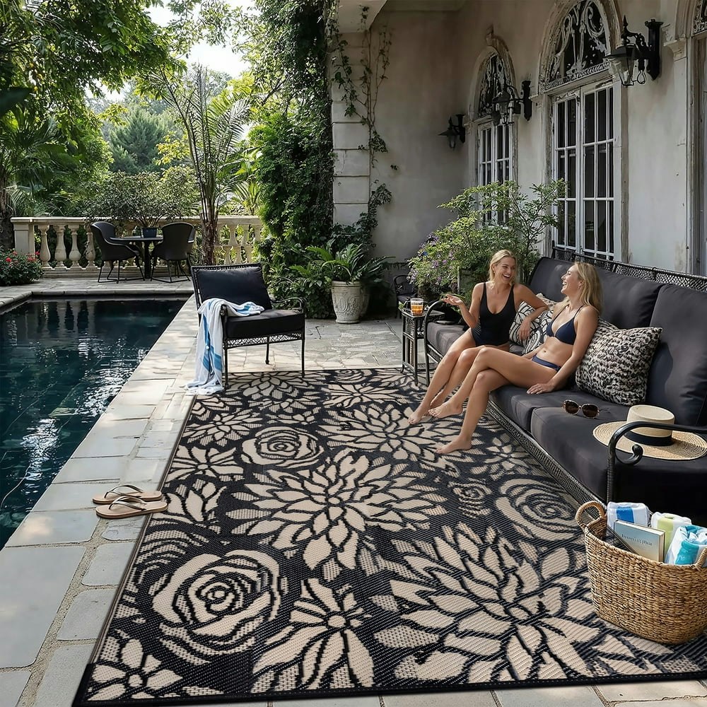 Berthmeer 6'x9' Waterproof Plastic Straw Outdoor Rug: $22.49 Berthmeer 6'x9' Waterproof Plastic Straw Outdoor Rug: $22.49