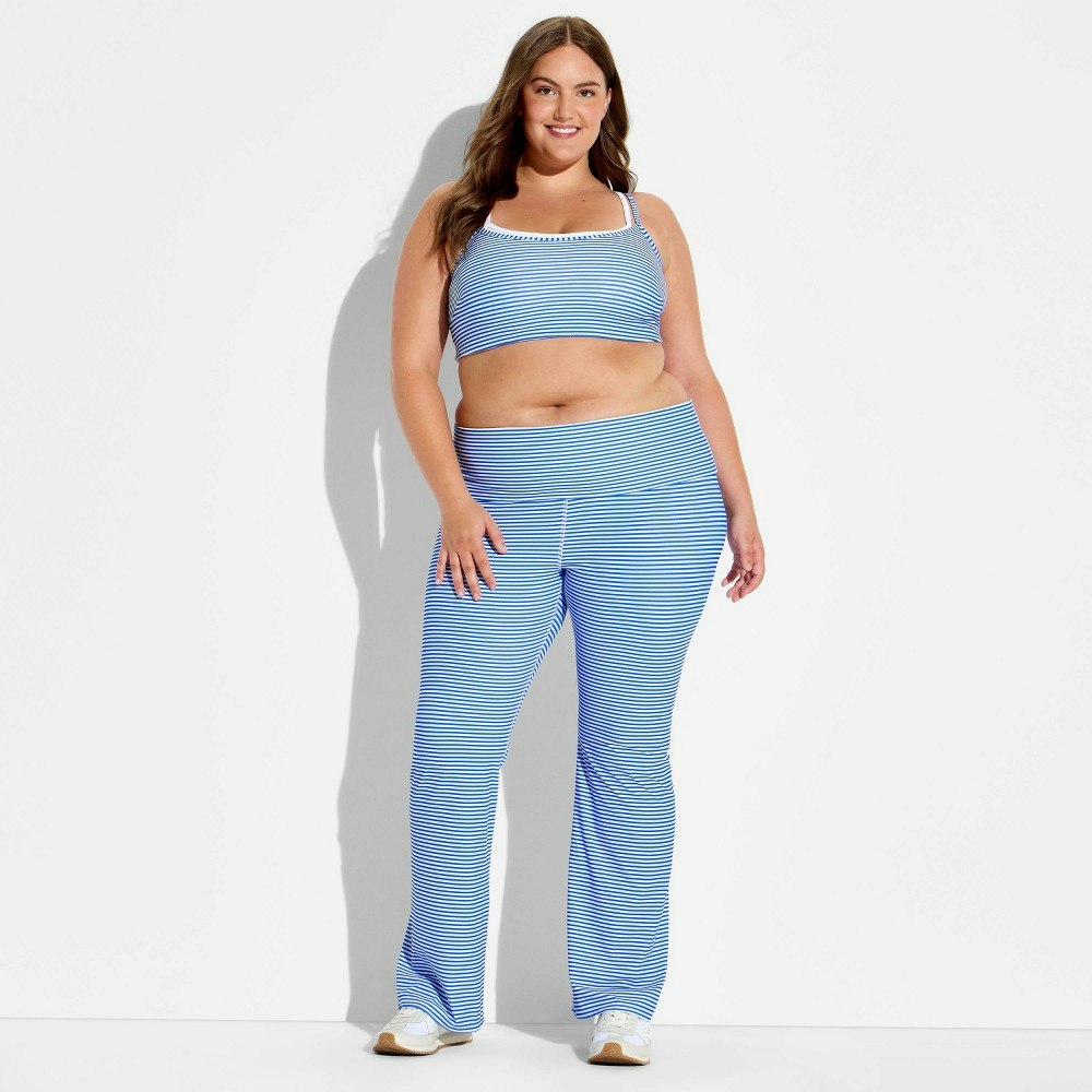 JoyLab Women's Foldover Mini Flare Leggings 4X: $30 JoyLab Women's Foldover Mini Flare Leggings 4X: $30