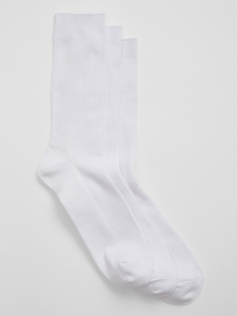 Crew Socks 3-Pack: $7.49