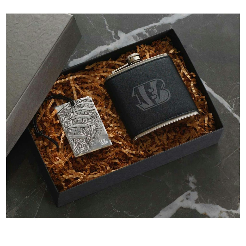 Wendell August Forge Cincinnati Bengals 5-oz. Traveler Flask and Bag Tag Set: $74.99 Wendell August Forge Cincinnati Bengals 5-oz. Traveler Flask and Bag Tag Set: $74.99