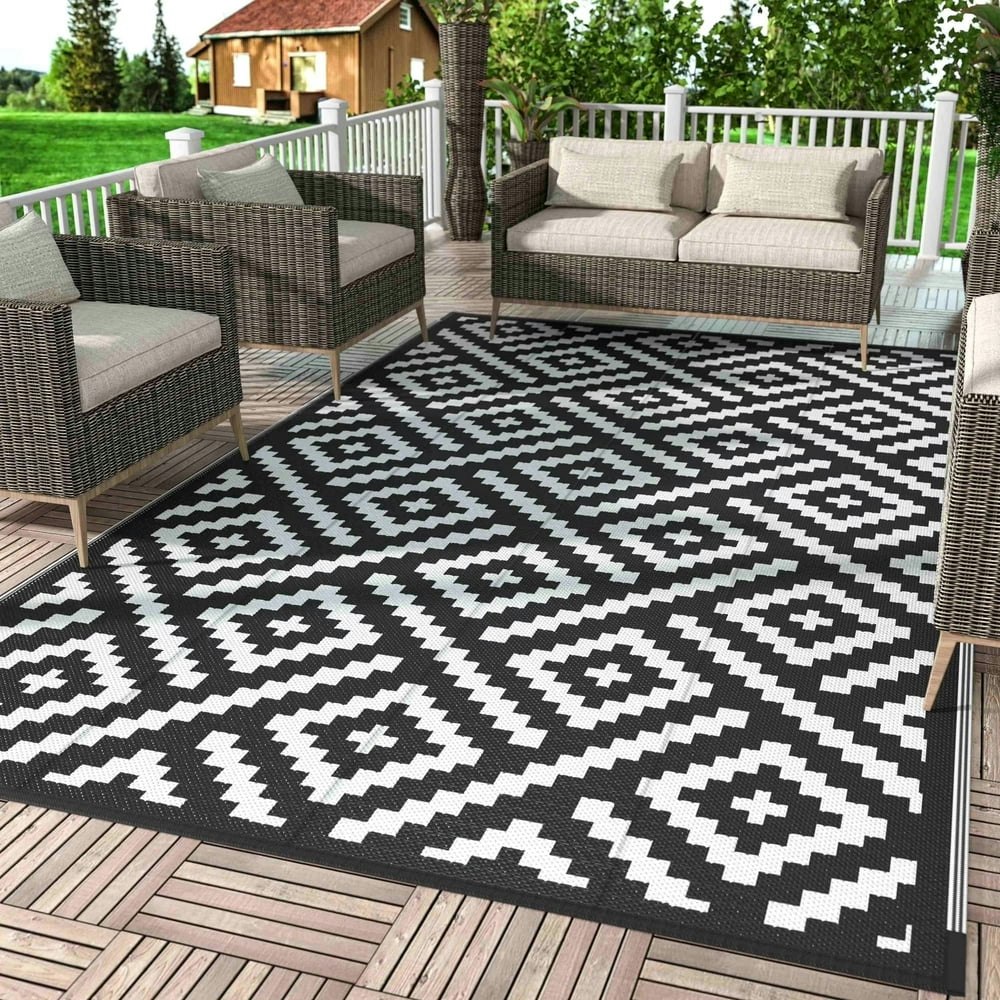 Deorab 6'x9' Reversible Plastic Straw Outdoor Rug: $37.99 Deorab 6'x9' Reversible Plastic Straw Outdoor Rug: $37.99