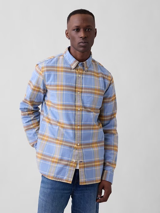 Gap Factory Men's Standard Fit Oxford Shirt: $10