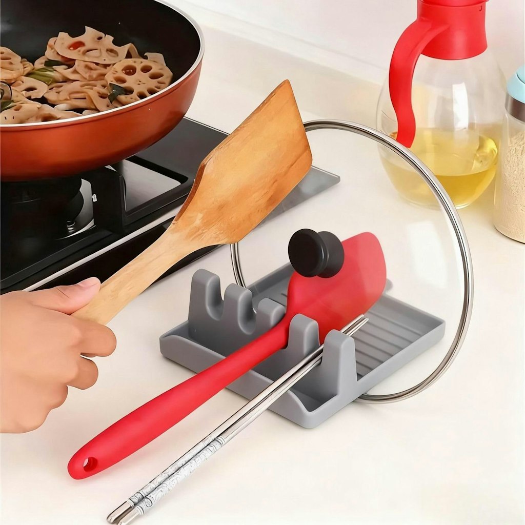 Spoon & Pot Cover Holder: $2.25