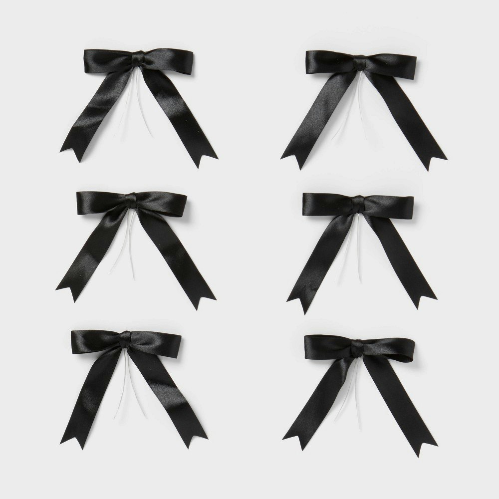 Spritz Pre-Tied Bow 6-Pack: $6 Spritz Pre-Tied Bow 6-Pack: $6