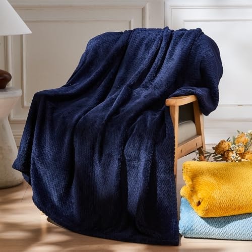 Newcosplay 50"x60" Fleece Throw Blanket: $14.39