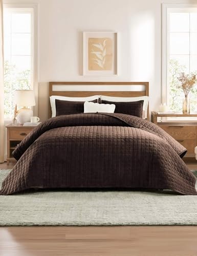 YnM 90"x104" 20lb Velvet Weighted Blanket: $101.98