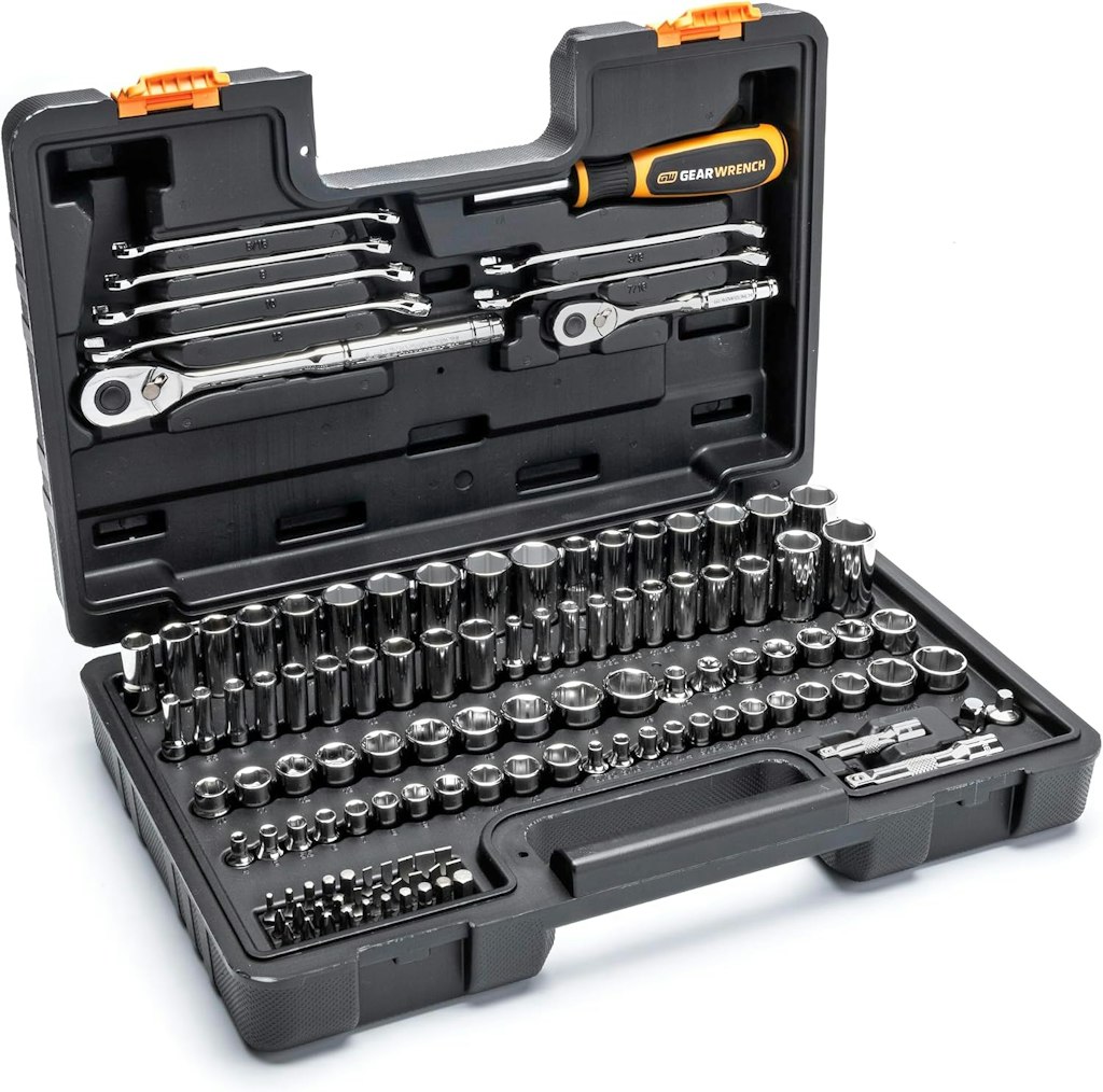 GearWrench 121-Piece SAE/Metric Mechanics Hand Tool Set: $87