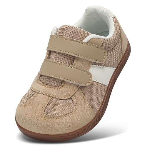Toddler Boys Wide Toe Cap Shoes Size 10.5: $16.97