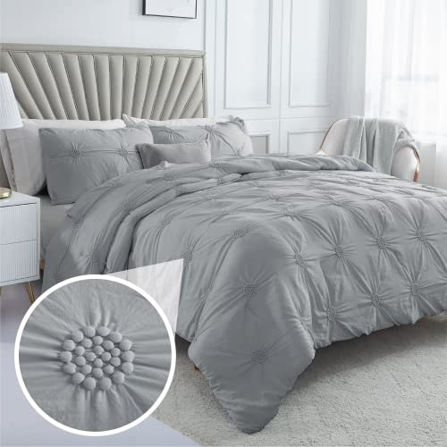 Swift Home Full/Queen Ruched Pintuck Comforter Set: $42.77